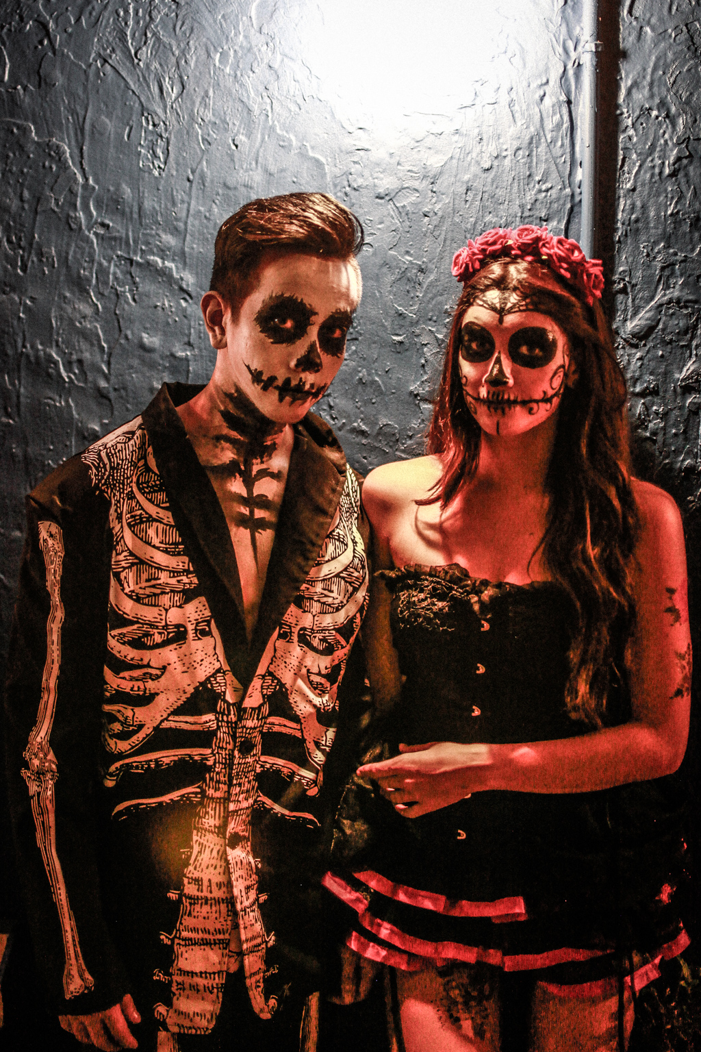 day_of_the_dead_couple_costume